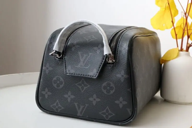 louis vuitton aaa qualite sac a main  pour femme s_123b6524